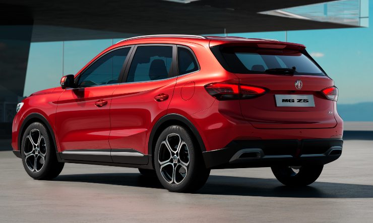 SUV MG ZS in mostra